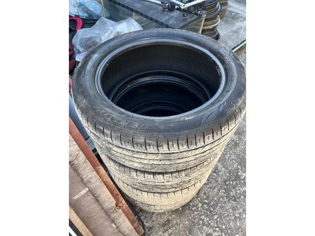 リーフ　ホイール・タイヤ交換
沖縄市　北中城村　うるま市　宜野湾市　浦添市　西原町　北谷町