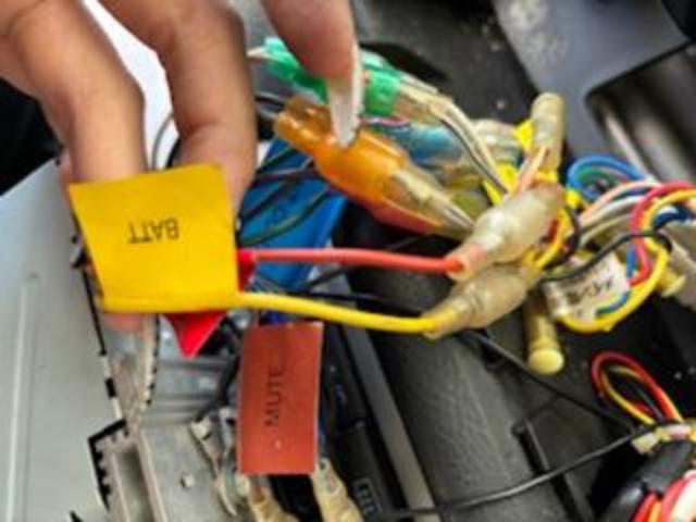 ダイハツ ミラジーノ　カーナビ・ETC・ドラレコ取付 沖縄市　北中城村　うるま市　宜野湾市　浦添市　西原町　北谷町