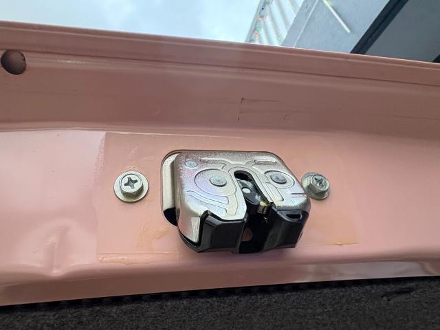 アルトラパン　ボディ各部グリス防錆加工
沖縄市　北中城村　うるま市　宜野湾市　浦添市　西原町　北谷町