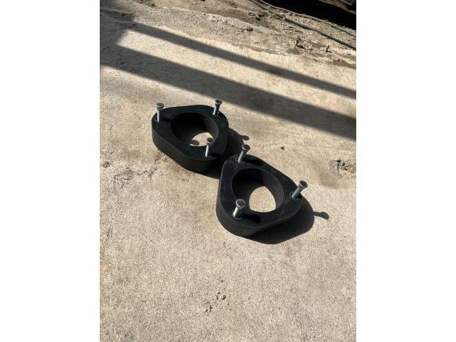 ＣＴ　サスペンション・足回りパーツ取付
沖縄市　北中城村　うるま市　宜野湾市　浦添市　西原町　北谷町