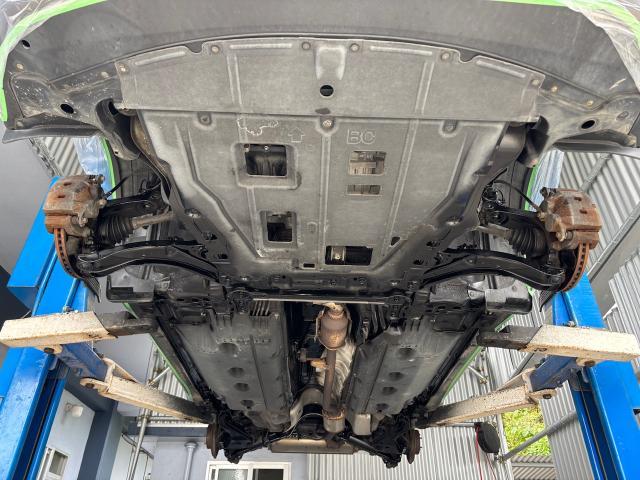 デミオ　アンダーコート　沖縄市　北中城村　うるま市　宜野湾市　浦添市　西原町　北谷町