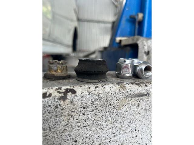 ステップワゴン　車検
沖縄市　北中城村　うるま市　宜野湾市　浦添市　西原町　北谷町