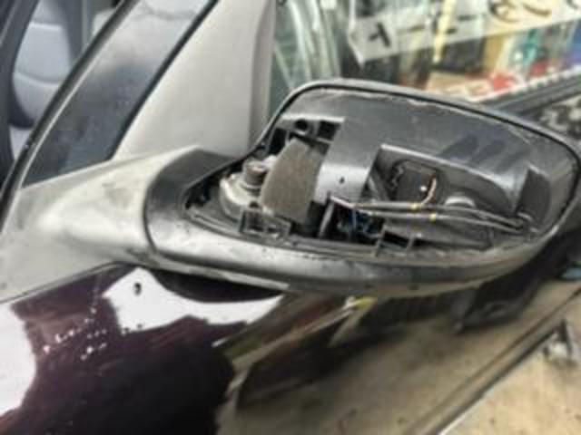 マツダ ベリーサ　ミラー交換  沖縄市　北中城村　うるま市　宜野湾市　浦添市　西原町　北谷町