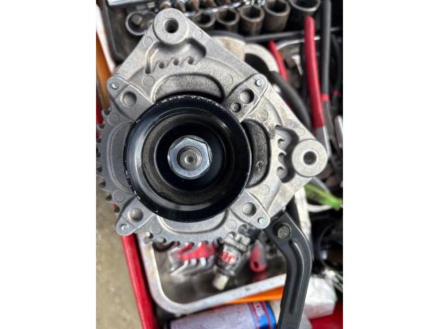 ホンダ　ステップワゴン　車検　オルタネーター交換
沖縄市　北中城村　うるま市　宜野湾市　浦添市　西原町　北谷町