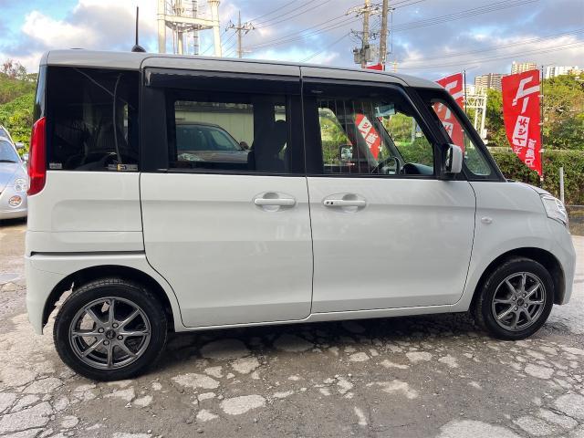 スズキ　スペーシア　クリーニング・清掃
沖縄市　北中城村　うるま市　宜野湾市　浦添市　西原町　北谷町