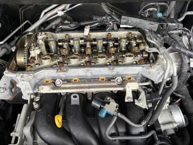 トヨタ　ノア　車検　チェックランプ点灯、バルブリフトコントローラー交換
沖縄市　北中城村　うるま市　宜野湾市　浦添市　西原町　北谷町