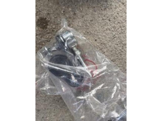 スズキ　ワゴンＲ　車検　スタビリンクロッド交換
沖縄市　北中城村　うるま市　宜野湾市　浦添市　西原町　北谷町