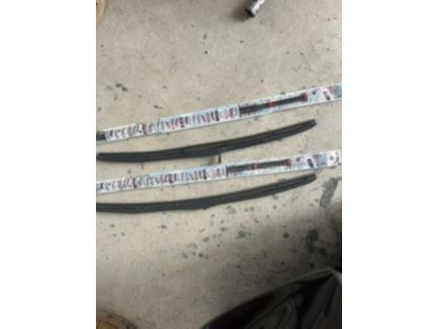 トヨタ　ルーミー　ワイパーゴム交換 沖縄市　北中城村　うるま市　宜野湾市　浦添市　西原町　北谷町