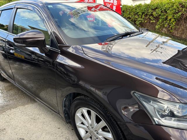 レクサス　ＨＳ　ガラスコーティング
沖縄市　北中城村　うるま市　宜野湾市　浦添市　西原町　北谷町