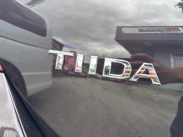 日産　ティーダ　外装クリーニング　沖縄市　北中城村　うるま市　宜野湾市　浦添市　西原町　北谷町