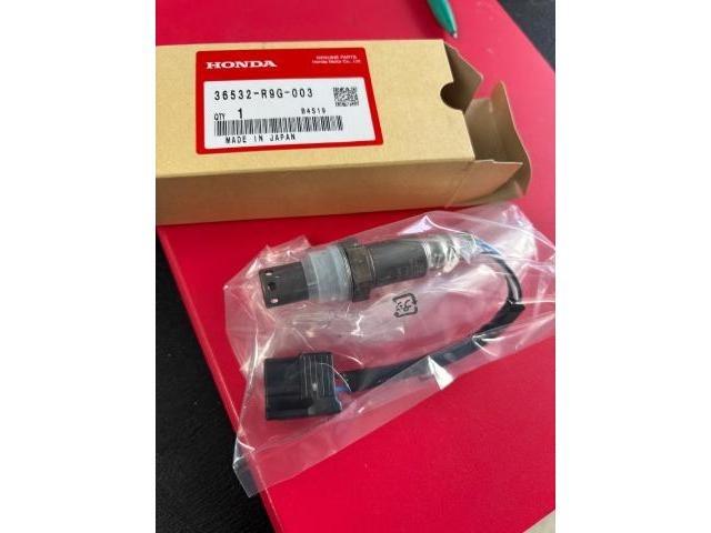 ホンダ　Ｎ－ＢＯＸカスタム　車検
沖縄市　北中城村　うるま市　宜野湾市　浦添市　西原町　北谷町