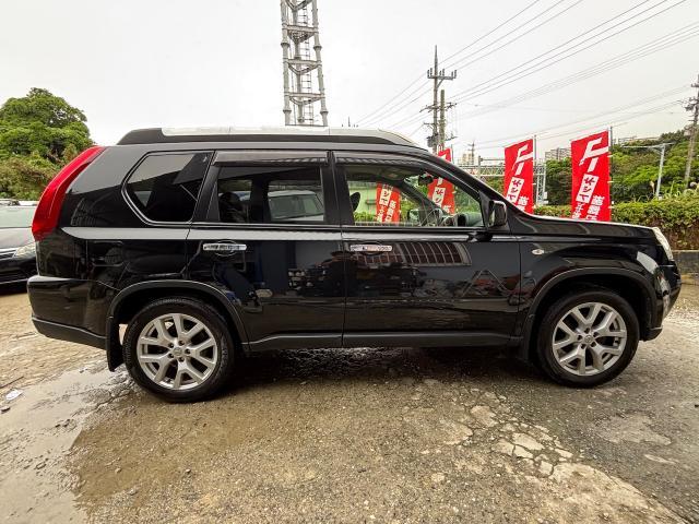 日産　エクストレイル　外装クリーニング　沖縄市　北中城村　うるま市　宜野湾市　浦添市　西原町　北谷町