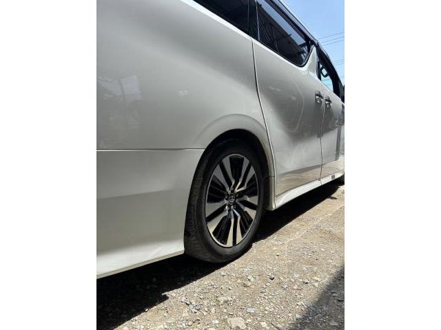 トヨタ　アルファード　サスペンション・ダウンサス
沖縄市　北中城村　うるま市　宜野湾市　浦添市　西原町　北谷町