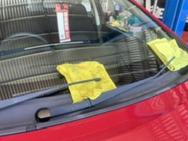 日産　ノート　ワイパーゴム交換 沖縄市　北中城村　うるま市　宜野湾市　浦添市　西原町　北谷町