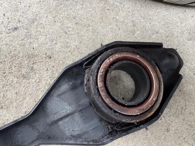 スズキ ジムニー 車検 ミッション修理、レリーズベアリング交換
沖縄市 北中城村 うるま市 宜野湾市 浦添市 西原町 北谷町