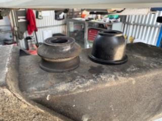 ホンダ　ステップワゴン　車検　タイロッドエンドブーツ交換
沖縄市　北中城村　うるま市　宜野湾市　浦添市　西原町　北谷町