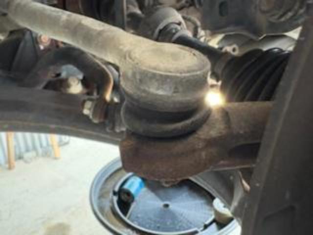 ホンダ　ステップワゴン　車検　タイロッドエンドブーツ交換
沖縄市　北中城村　うるま市　宜野湾市　浦添市　西原町　北谷町