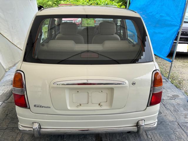 ダイハツ　ミラジーノ　外装研磨
沖縄市　北中城村　うるま市　宜野湾市　浦添市　西原町　北谷町