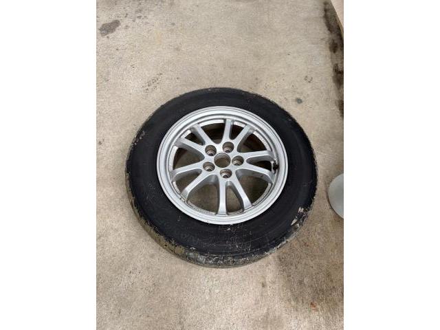 トヨタ プリウス 車検
沖縄市 北中城村 うるま市 宜野湾市 浦添市 西原町 北谷町