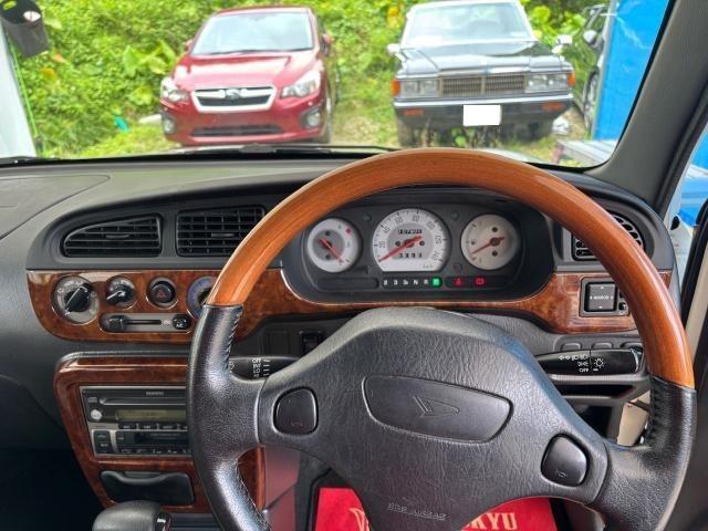 ダイハツ　ミラジーノ　クリーニング・清掃
沖縄市　北中城村　うるま市　宜野湾市　浦添市　西原町　北谷町