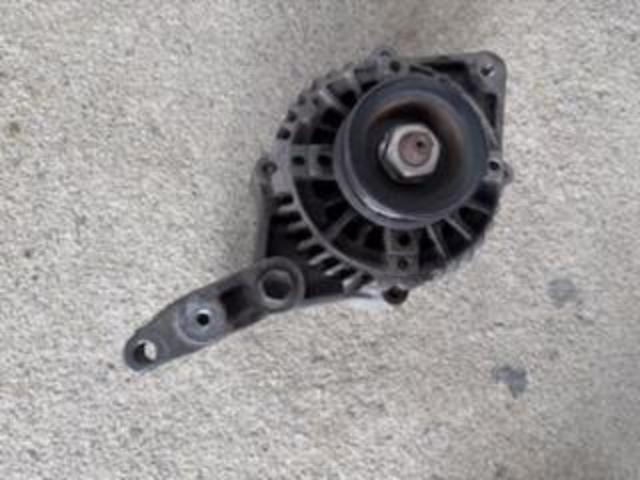 スズキ　アルトラパン　エンジン関連修理・整備 オルタネーター交換、オルタネーター充電不良、
沖縄市　北中城村　うるま市　宜野湾市　浦添市　西原町　北谷町