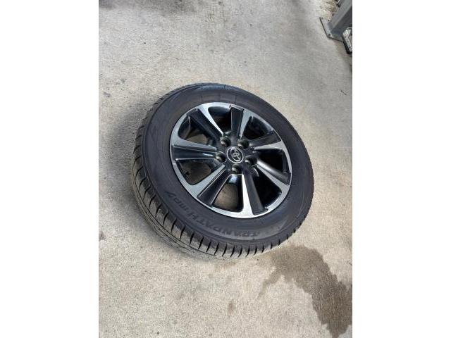 トヨタ　ヴォクシー　車検
沖縄市　北中城村　うるま市　宜野湾市　浦添市　西原町　北谷町