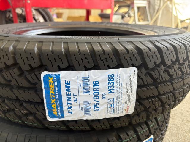 スズキ　ジムニー　車検　タイヤ交換
沖縄市　北中城村　うるま市　宜野湾市　浦添市　西原町　北谷町