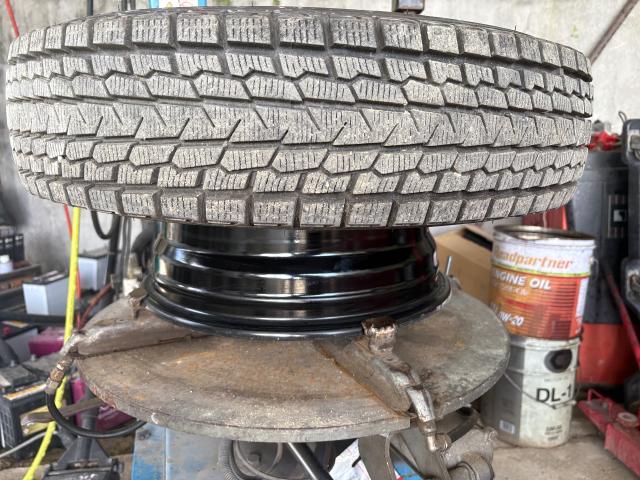 スズキ　ジムニー　車検　タイヤ交換
沖縄市　北中城村　うるま市　宜野湾市　浦添市　西原町　北谷町