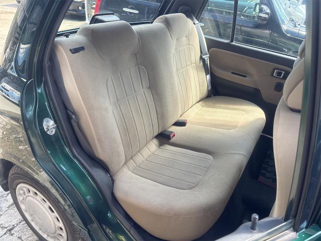 ダイハツ　ミラジーノ　クリーニング・清掃
沖縄市　北中城村　うるま市　宜野湾市　浦添市　西原町　北谷町