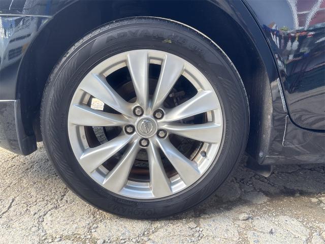 日産　フーガ　クリーニング・清掃
沖縄市　北中城村　うるま市　宜野湾市　浦添市　西原町　北谷町