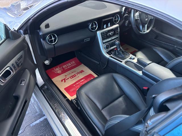 メルセデス・ベンツ　ＳＬＫ　クリーニング・清掃
沖縄市　北中城村　うるま市　宜野湾市　浦添市　西原町　北谷町