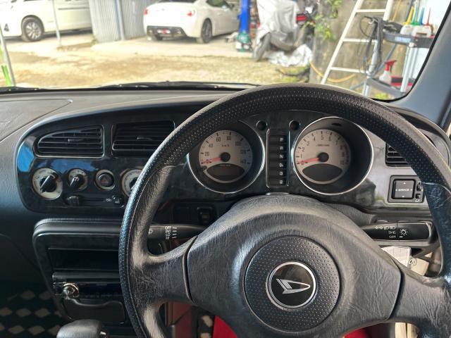 ダイハツ　ミラジーノ　クリーニング・清掃
沖縄市　北中城村　うるま市　宜野湾市　浦添市　西原町　北谷町