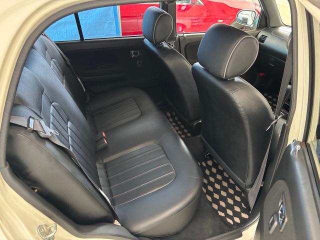 ダイハツ　ミラジーノ　クリーニング・清掃
沖縄市　北中城村　うるま市　宜野湾市　浦添市　西原町　北谷町