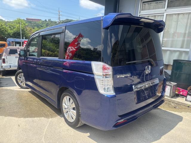 ホンダ　ステップワゴン　クリーニング・清掃
沖縄市　北中城村　うるま市　宜野湾市　浦添市　西原町　北谷町