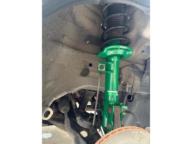 スズキ　スイフト　サスペンション・足回りパーツ取付
沖縄市　北中城村　うるま市　宜野湾市　浦添市　西原町　北谷町