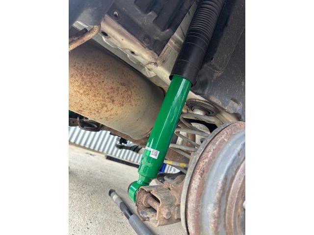 スズキ　スイフト　サスペンション・足回りパーツ取付
沖縄市　北中城村　うるま市　宜野湾市　浦添市　西原町　北谷町