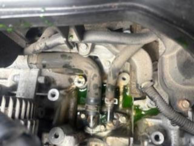 スバル　インプレッサスポーツ　エンジン関連修理・整備　クーラント漏れ、点検
沖縄市　北中城村　うるま市　宜野湾市　浦添市　西原町　北谷町