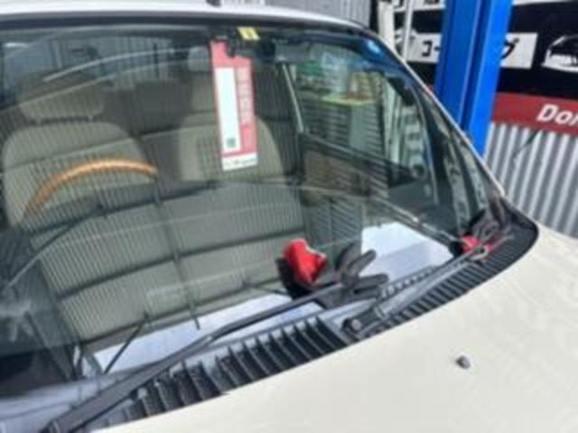 ダイハツ　ミラジーノ　ワイパーゴム交換　沖縄市　北中城村　うるま市　宜野湾市　浦添市　西原町　北谷町