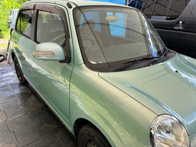 ダイハツ　ミラジーノ　外装研磨
沖縄市　北中城村　うるま市　宜野湾市　浦添市　西原町　北谷町