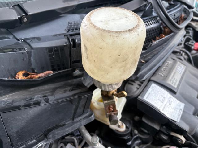 ホンダ　フリードハイブリッド　車検　ブレーキフルード、タイロッドエンドブーツ、ロアボールブーツ交換
沖縄市　北中城村　うるま市　宜野湾市　浦添市　西原町　北谷町