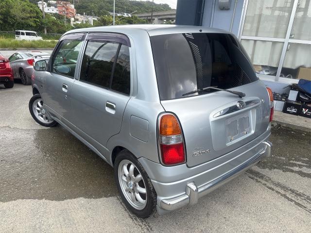 ダイハツ　ミラジーノ　クリーニング・清掃
沖縄市　北中城村　うるま市　宜野湾市　浦添市　西原町　北谷町