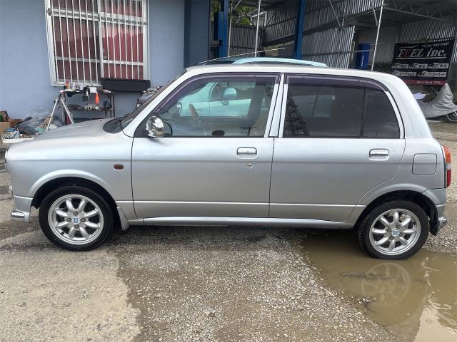 ダイハツ　ミラジーノ　クリーニング・清掃
沖縄市　北中城村　うるま市　宜野湾市　浦添市　西原町　北谷町