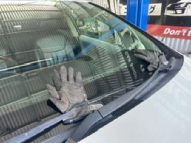 トヨタ　ＳＡＩ　ワイパーゴム交換　沖縄市　北中城村　うるま市　宜野湾市　浦添市　西原町　北谷町