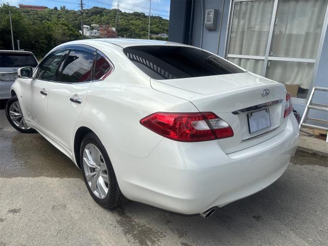 日産 フーガ クリーニング・清掃
沖縄市 北中城村 うるま市 宜野湾市 浦添市 西原町 北谷町