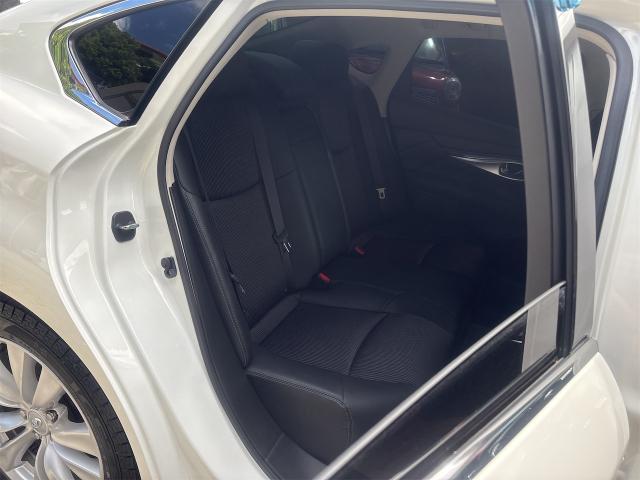 日産　フーガ　クリーニング・清掃
沖縄市　北中城村　うるま市　宜野湾市　浦添市　西原町　北谷町
