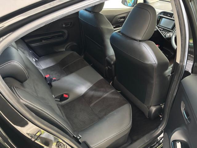 トヨタ　アクア　クリーニング・清掃
沖縄市　北中城村　うるま市　宜野湾市　浦添市　西原町　北谷町