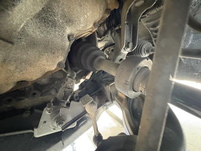 ホンダ　オデッセイ　ミッション・駆動系修理・整備　ドライブシャフト、ラックピニオン交換
沖縄市　北中城村　うるま市　宜野湾市　浦添市　西原町　北谷町