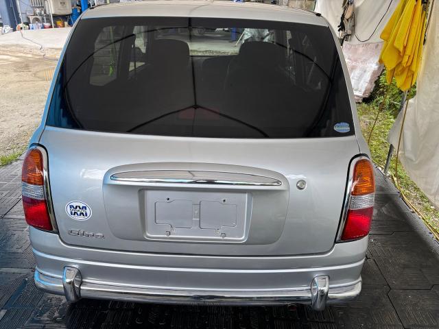 ダイハツ　ミラジーノ　外装研磨
沖縄市　北中城村　うるま市　宜野湾市　浦添市　西原町　北谷町