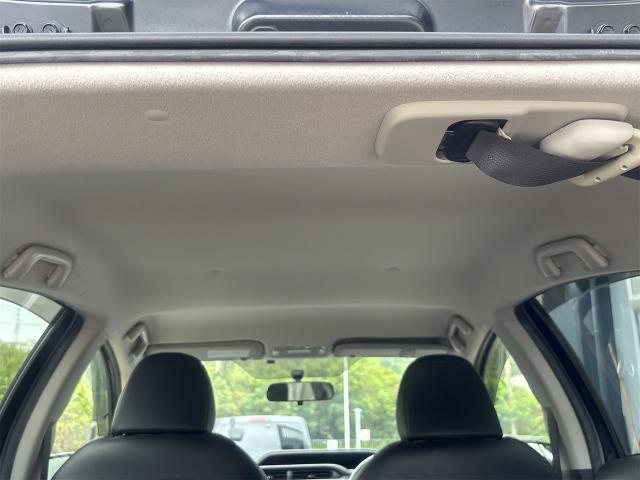 トヨタ　アクア　クリーニング・清掃
沖縄市　北中城村　うるま市　宜野湾市　浦添市　西原町　北谷町