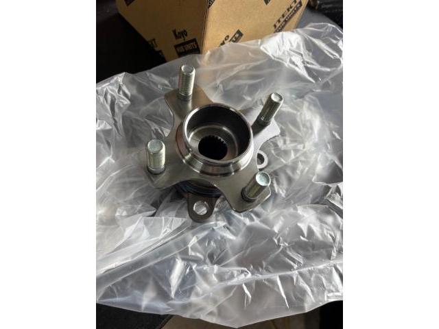 スズキ　ワゴンＲスティングレー　サスペンション・足回り修理・整備
沖縄市　北中城村　うるま市　宜野湾市　浦添市　西原町　北谷町